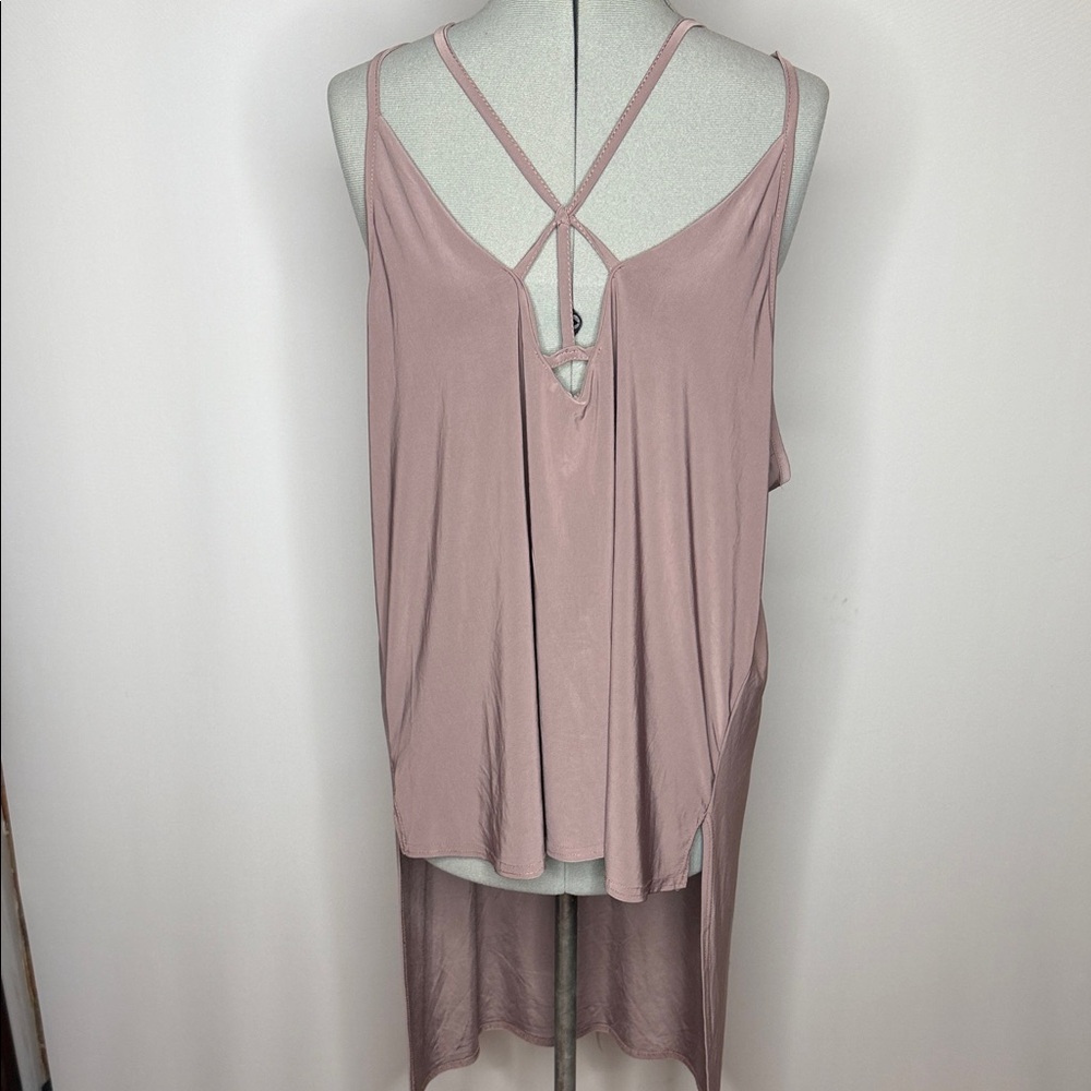 Boohoo Plus Mauve Sleeveless High-Low Top size 20 NWT